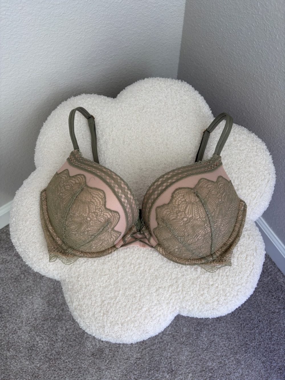 Victoria's Secret Very Sexy Push-up Bra